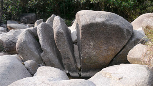 Castle Peak 의 빵모양의 돌, Bread Rock
