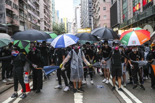 ▲ 지난 6월 이후,  반정부 시위가 홍콩 경제에 크게 영향을 미치고 있다. (사진=scmp)